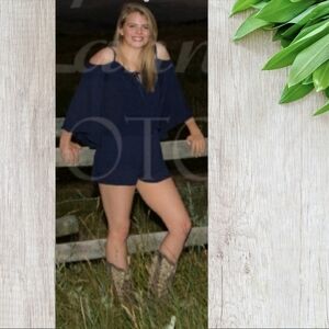 Fashion on Earth open back shorts romper navy size Large